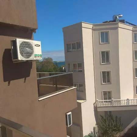 Appartement Private In Faith - *